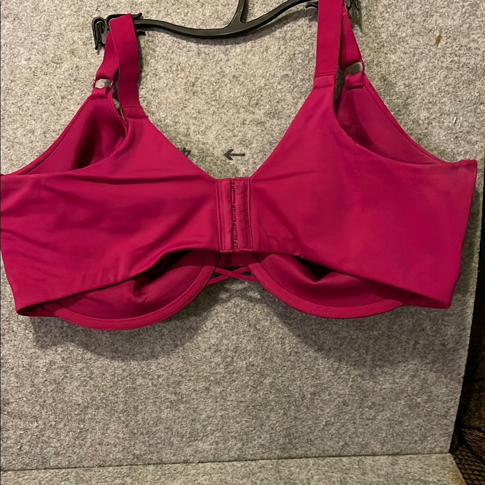 Vanity Fair Dark Pink Full-Coverage Bra with Satin Finish - Picture 2 of 7
